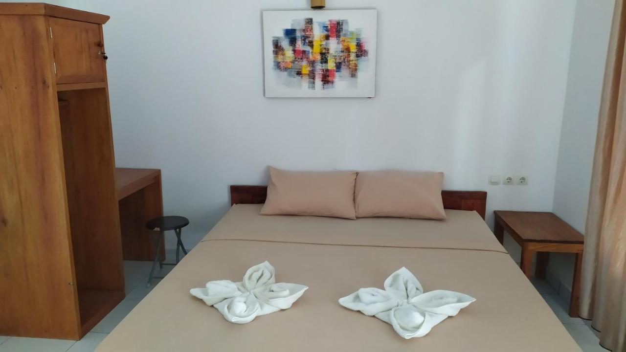 Chemel Homestay Kuta  Luaran gambar