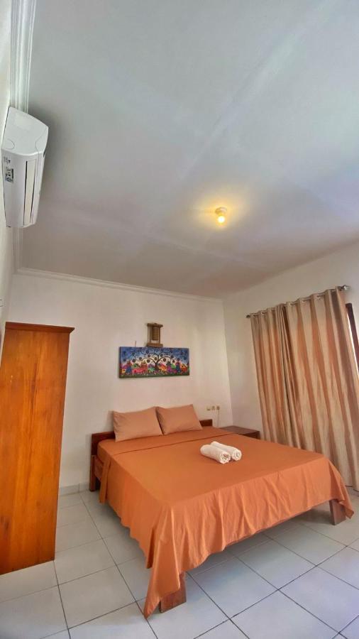 Chemel Homestay Kuta  Luaran gambar