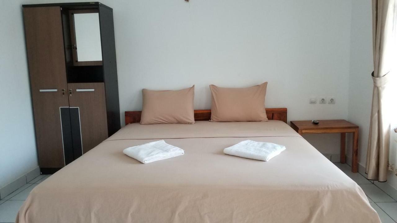 Chemel Homestay Kuta  Luaran gambar